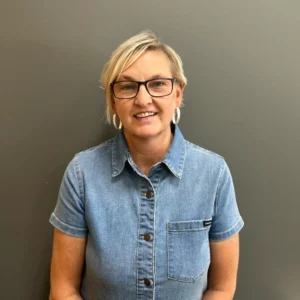 Deb Medendorp circle 300x300 circle | Dehaan Tile & Floor Covering