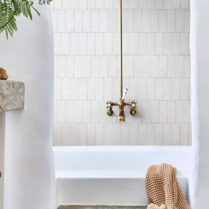 marazzi porcelain tiles sq hero dezeen showroom dezeen 2364 col 3 1024x1024 1 e1772160401871 | Dehaan Tile & Floor Covering